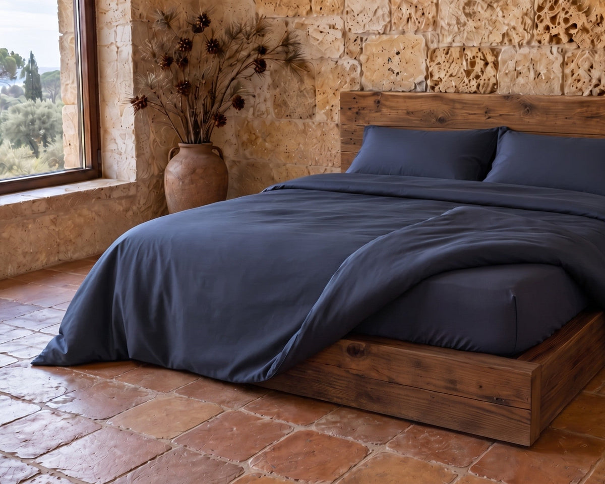Set Plenilunio in viscosa di bambù, angolo del copripiumino ripiegato | Blu navy